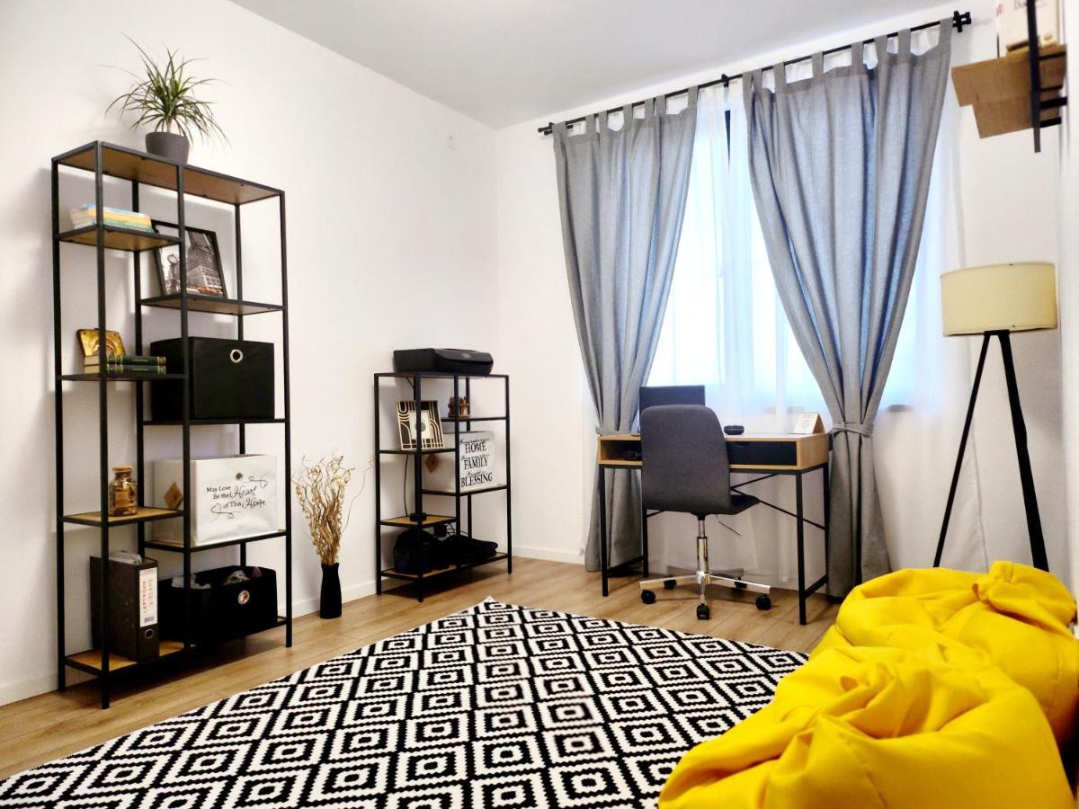 Adm Cozy Home - Entire Private House&Garden Tunarii Zewnętrze zdjęcie