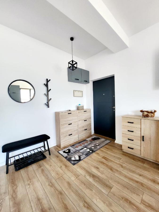 Adm Cozy Home - Entire Private House&Garden Tunarii Zewnętrze zdjęcie