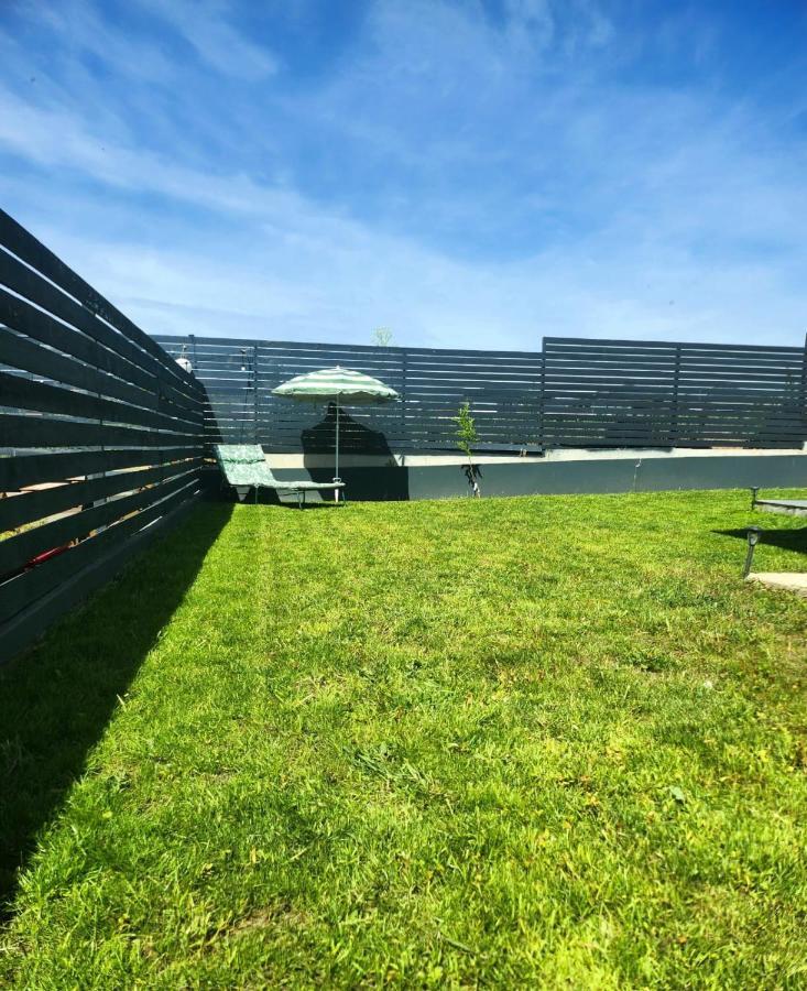 Adm Cozy Home - Entire Private House&Garden Tunarii Zewnętrze zdjęcie